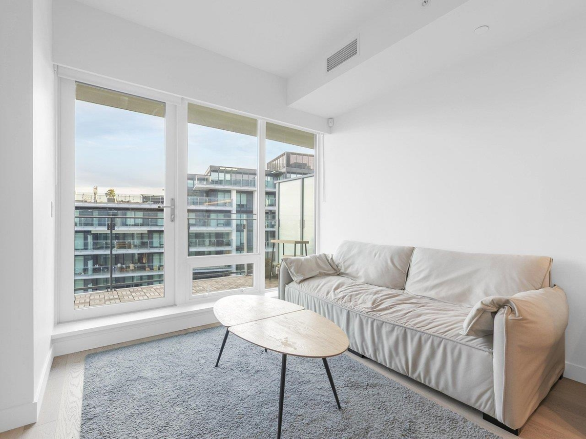 Kitchen Island Photo of 1005 6811 Pearson Way, Richmond, BC