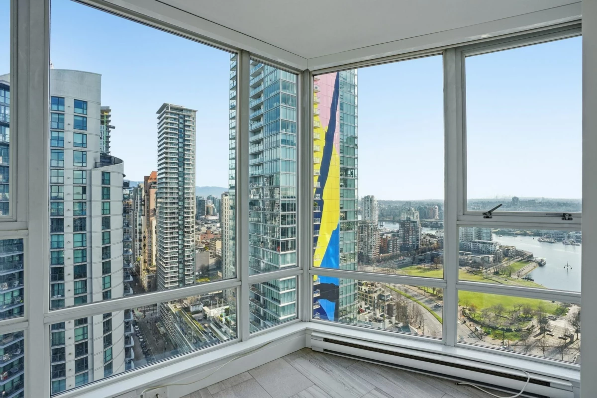 Entry Foyer Photo of 3206 1495 Richards Street, Vancouver, BC