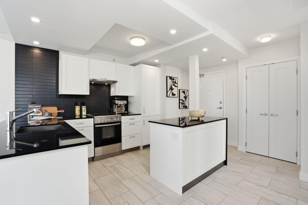 Exterior Rear Photo of 3206 1495 Richards Street, Vancouver, BC