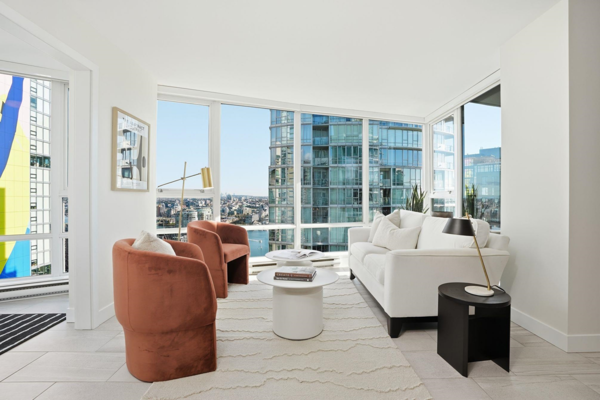 Office / Den Photo of 3206 1495 Richards Street, Vancouver, BC