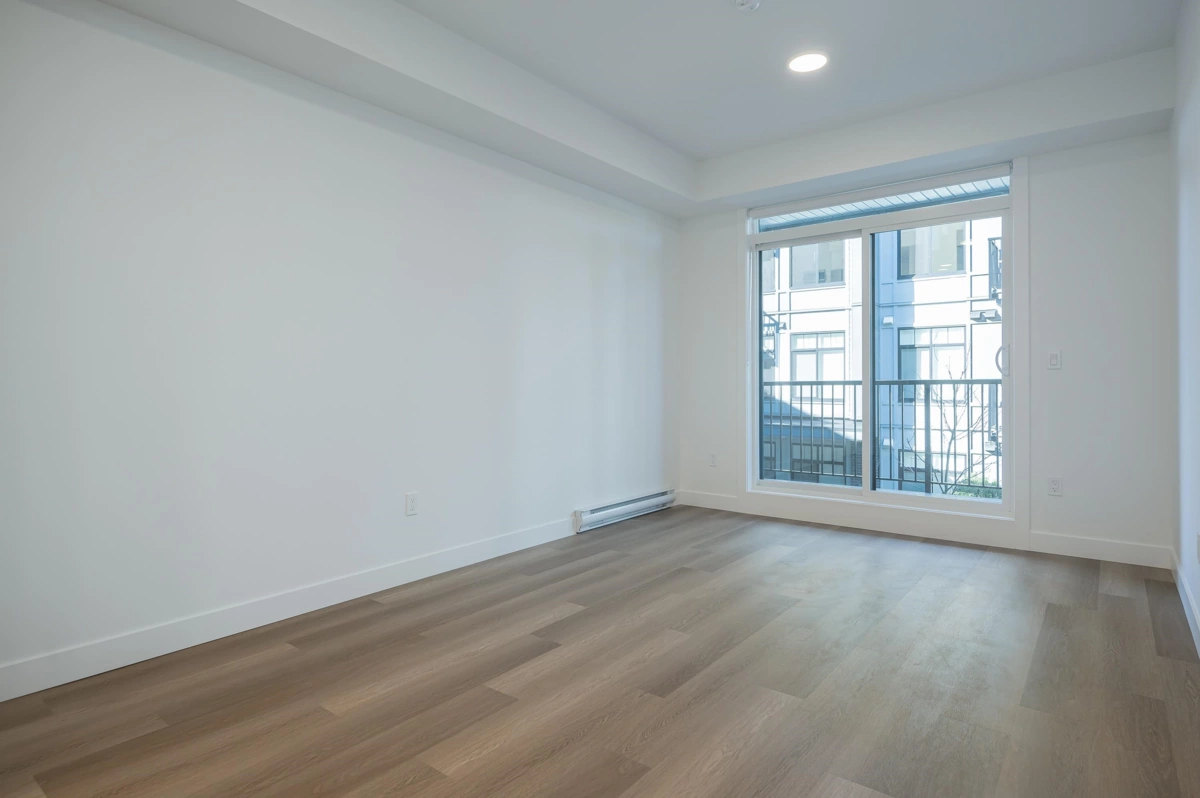 Bedroom 3 Photo of 306 33820 South Fraser Way, Abbotsford, BC