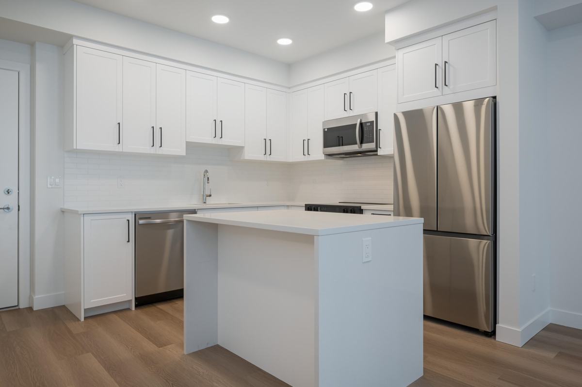 Breakfast Nook Photo of 306 33820 South Fraser Way, Abbotsford, BC