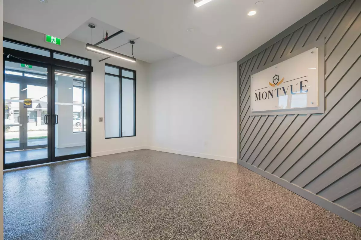 Dining Area Photo of 306 33820 South Fraser Way, Abbotsford, BC