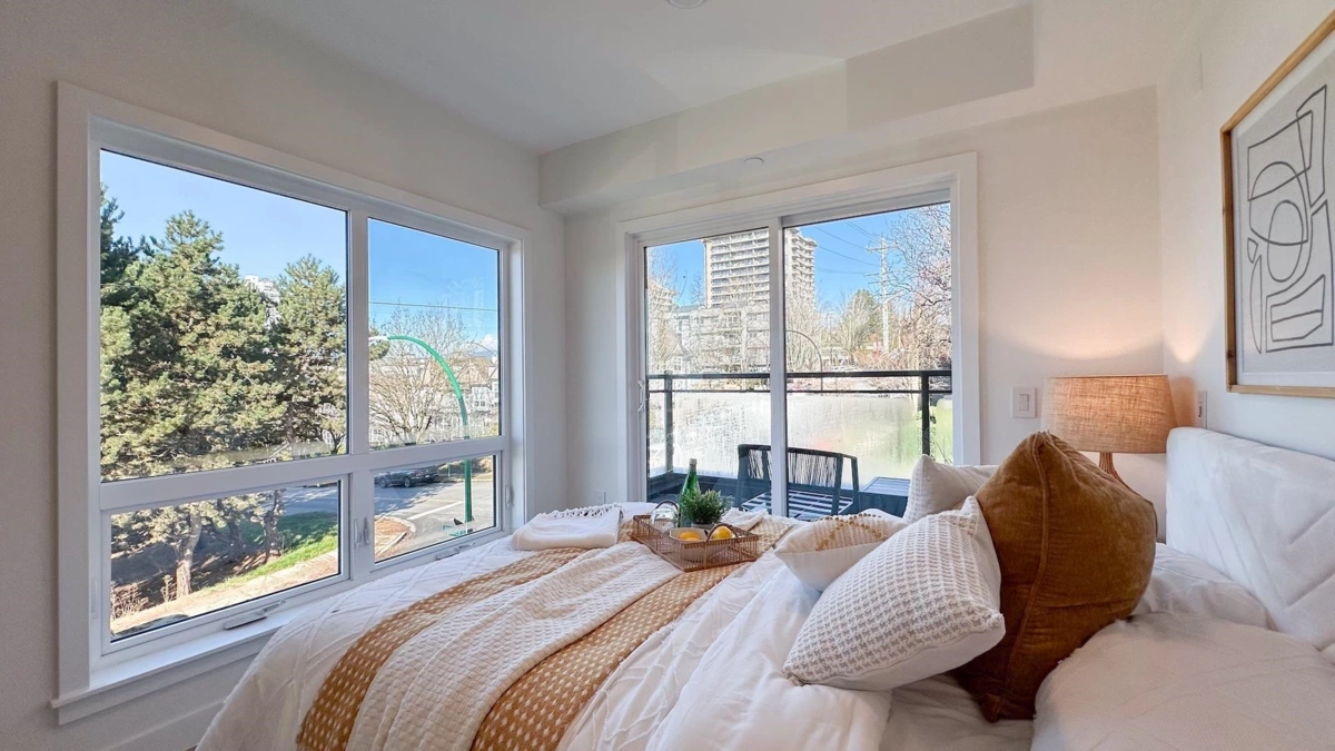 Laundry Room Photo of 1 3800 Pender Street, Burnaby, BC
