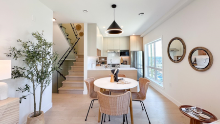 Breakfast Nook Photo of 1 3800 Pender Street, Burnaby, BC