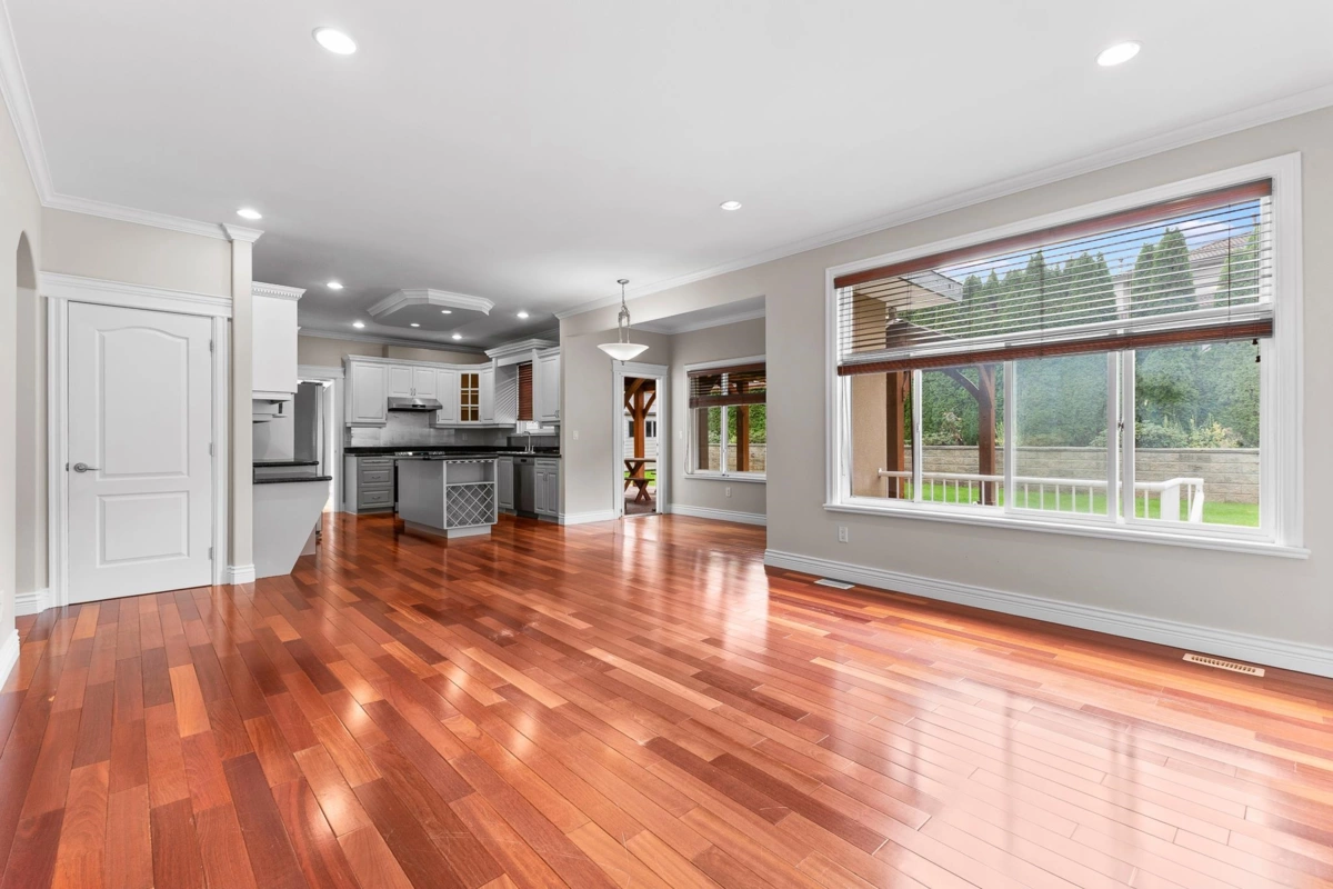 Dining Area Photo of 9160 Mona Avenue, Burnaby, BC