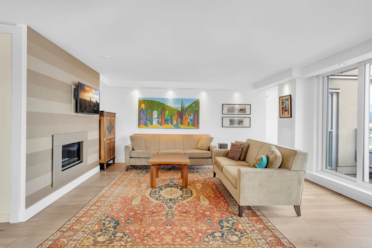 Dining Area Photo of 1002 1566 W 13th Avenue, Vancouver, BC