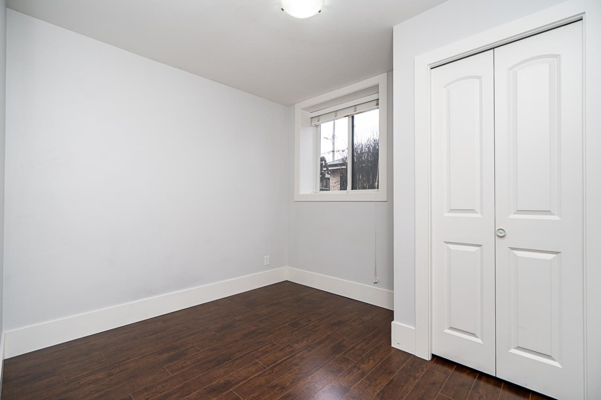 Front Yard Photo of 6907 Tyne Street, Vancouver, BC