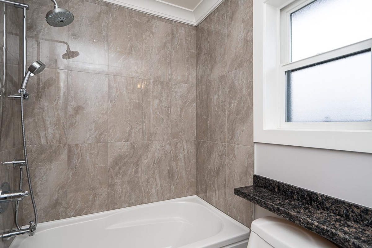 Outdoor Deck Photo of 6907 Tyne Street, Vancouver, BC