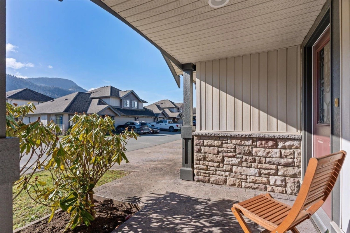 Exterior Rear Photo of 60 44523 Mclaren Drive, Chilliwack, BC