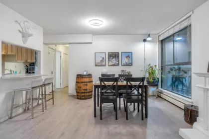 Kitchen Island Photo of 501 3771 Bartlett Court, Burnaby, BC