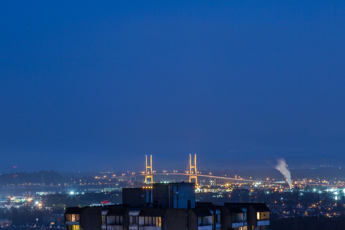 Family Room Photo of 1605 739 Princess Street, New Westminster, BC