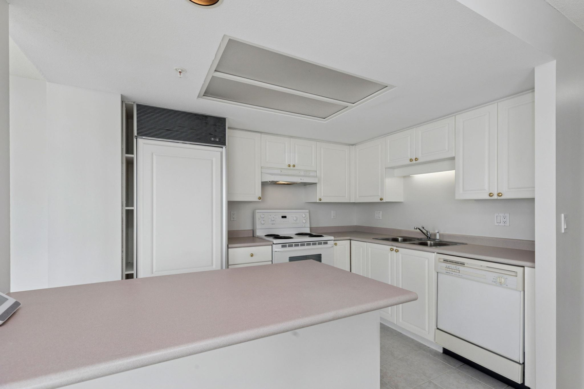 Office / Den Photo of 1605 739 Princess Street, New Westminster, BC