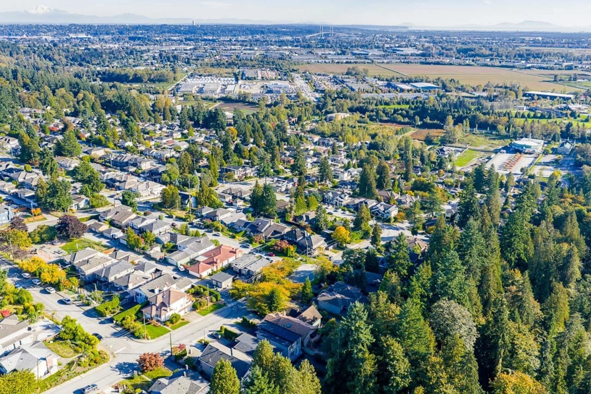 Front Yard Photo of 8061 Mcgregor Avenue, Burnaby, BC