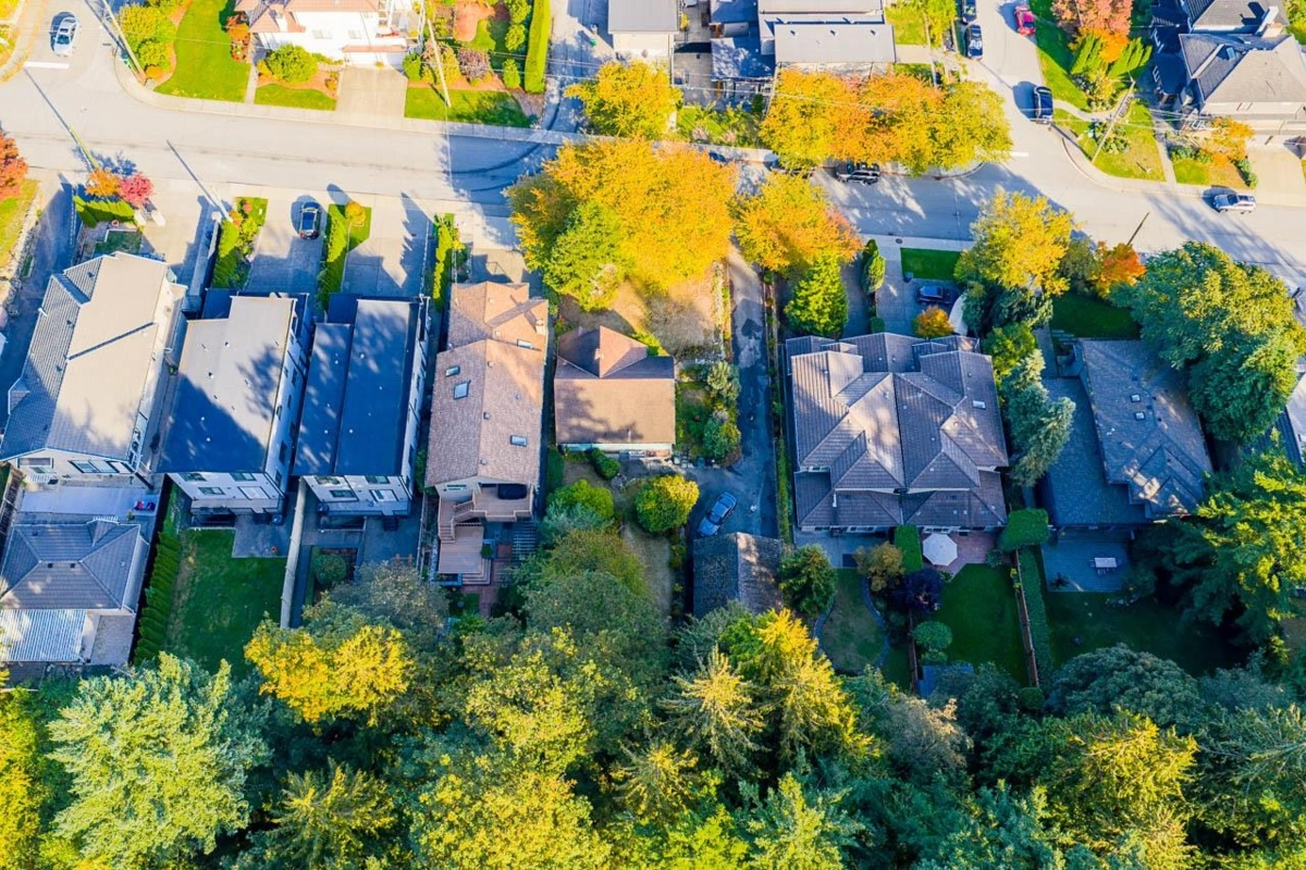 Garage Interior Photo of 8061 Mcgregor Avenue, Burnaby, BC