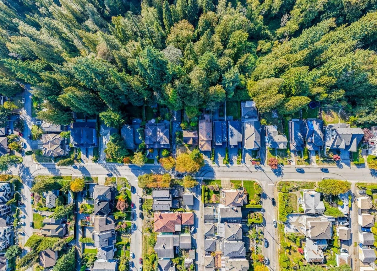 Outdoor Deck Photo of 8061 Mcgregor Avenue, Burnaby, BC