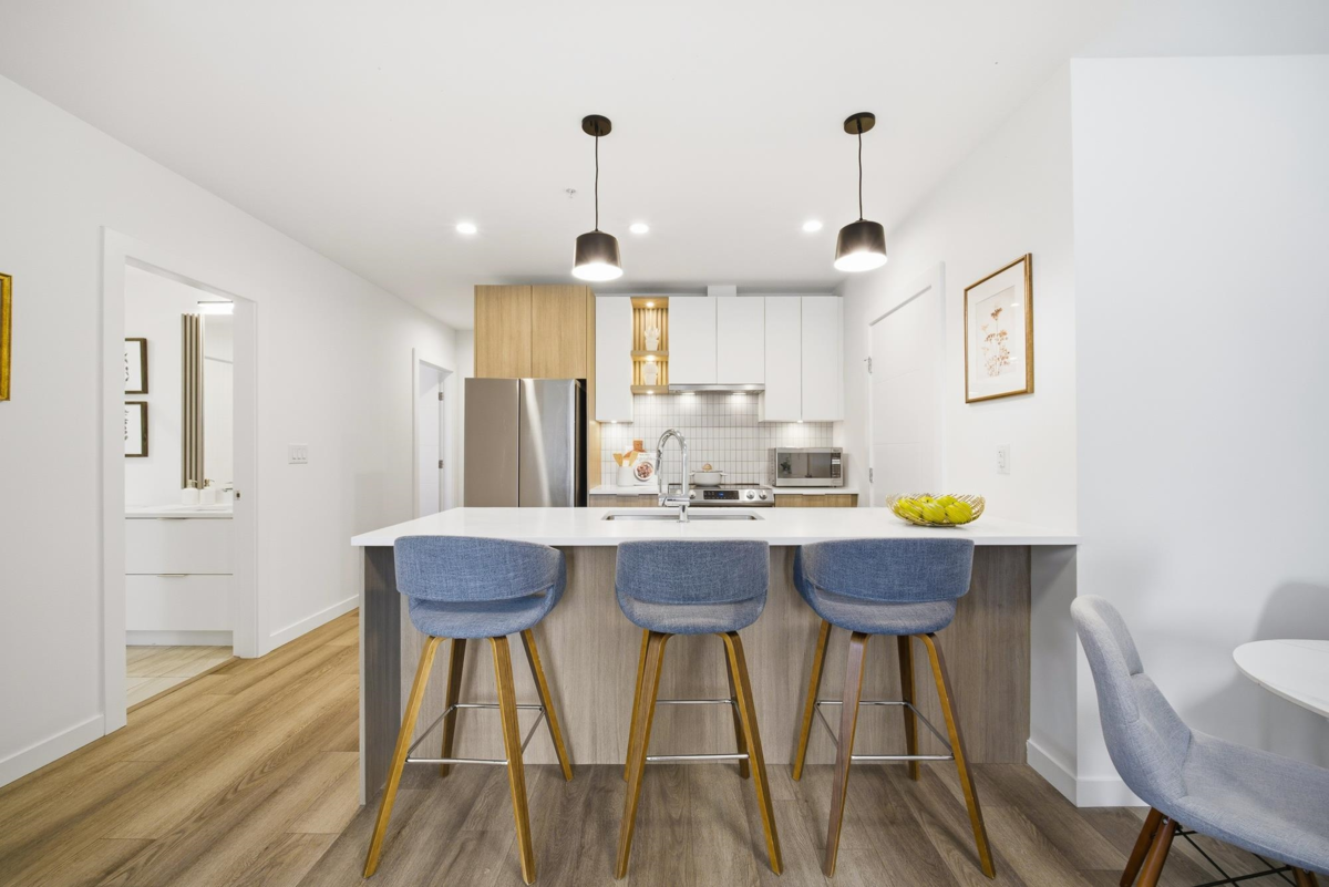 Breakfast Nook Photo of 103 20695 Eastleigh Crescent, Langley, BC