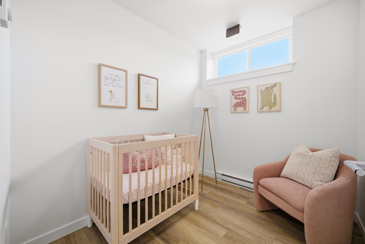 Entry Foyer Photo of 103 20695 Eastleigh Crescent, Langley, BC