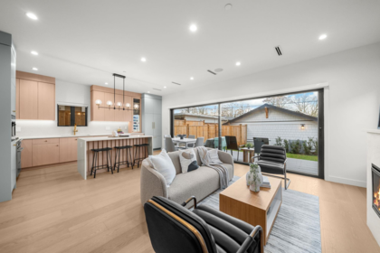 2 2247 Parker Street, Vancouver, BC, Grandview Woodland — 3 bed half duplex for sale