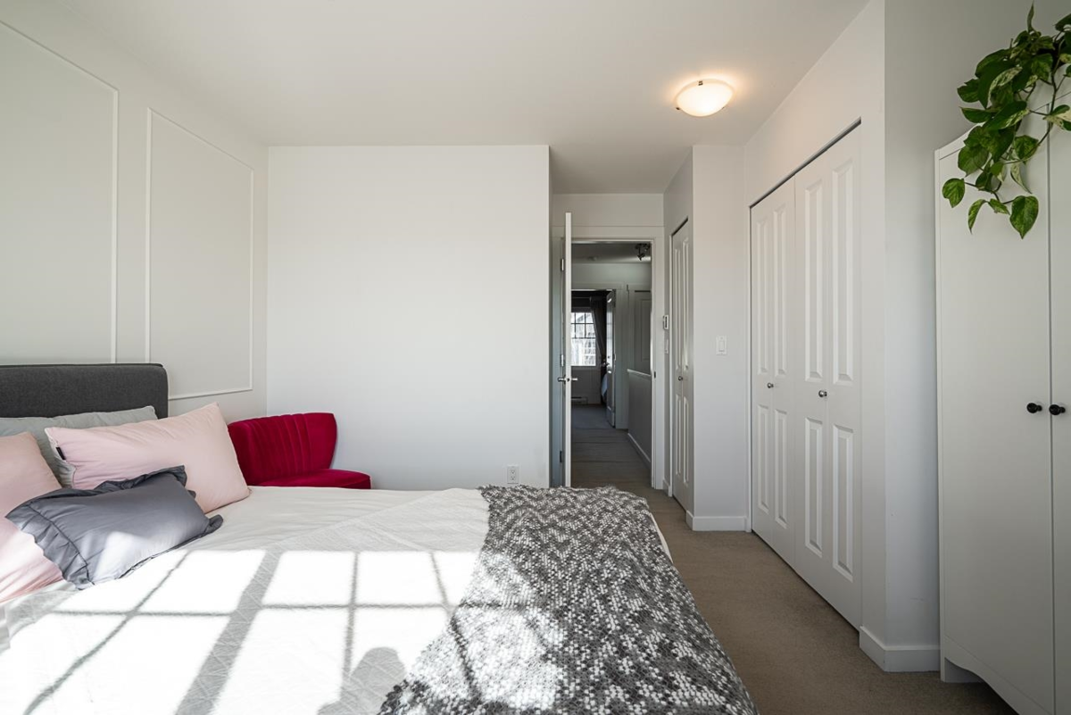 Walk-In Closet Photo of 6 7348 192a Street, Surrey, BC