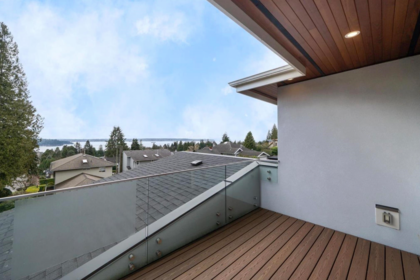 Outdoor Deck Photo of 1410 Mathers Avenue, West Vancouver, BC