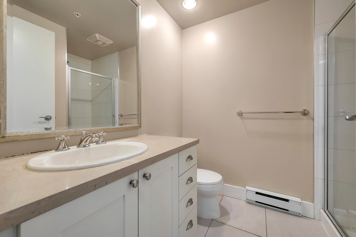 Entry Foyer Photo of 312 170 W 1st Street, North Vancouver, BC