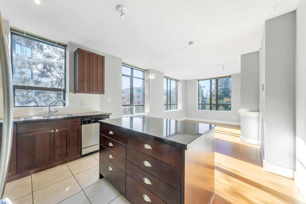 Primary Bedroom Photo of 312 170 W 1st Street, North Vancouver, BC