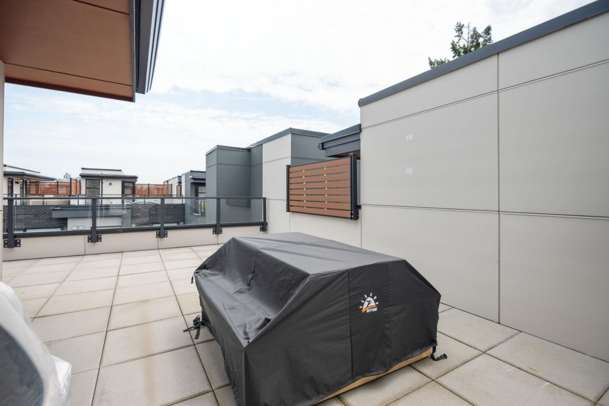 Basement Recreation Room Photo of 206 6085 Irmin Street, Burnaby, BC