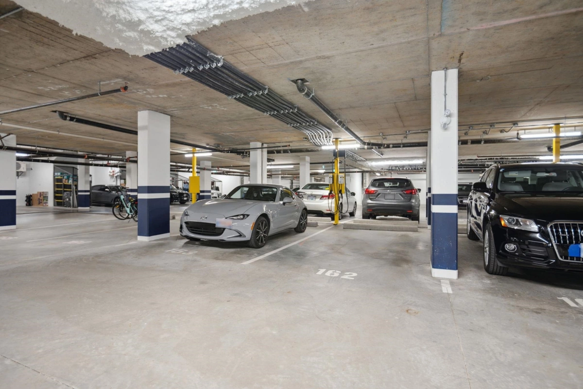 Entry Foyer Photo of 206 6085 Irmin Street, Burnaby, BC