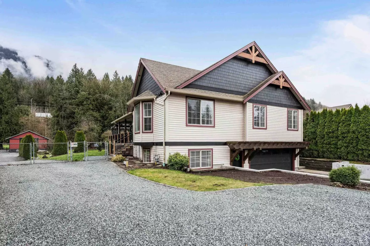 Exterior Rear Photo of 9974 Llanberis Way, Rosedale, BC