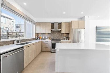 Breakfast Nook Photo of 30 3597 Malsum Drive, North Vancouver, BC