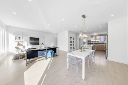 Kitchen Photo of 30 3597 Malsum Drive, North Vancouver, BC