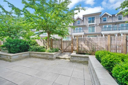 Hallway Photo of A105 20487 65 Avenue, Langley, BC