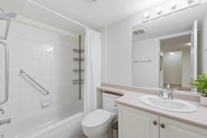 Guest Bathroom Photo of 307 31771 Peardonville Road, Abbotsford, BC