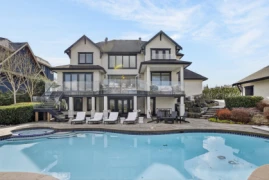 20055 2 Avenue, Langley, BC