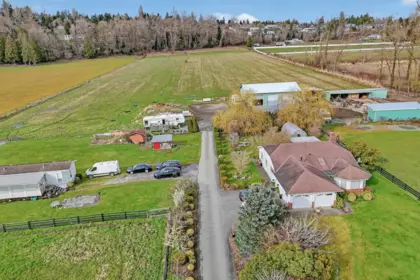 Front Yard Photo of 18167 16 Avenue, Surrey, BC