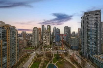 Community Amenities Photo (Clubhouse) of 1909 1111 Richards Street, Vancouver, BC