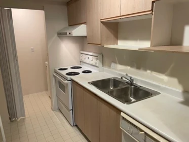 406 8871 Lansdowne Road, Richmond, BC, Richmond — Apartment/Condo for sale
