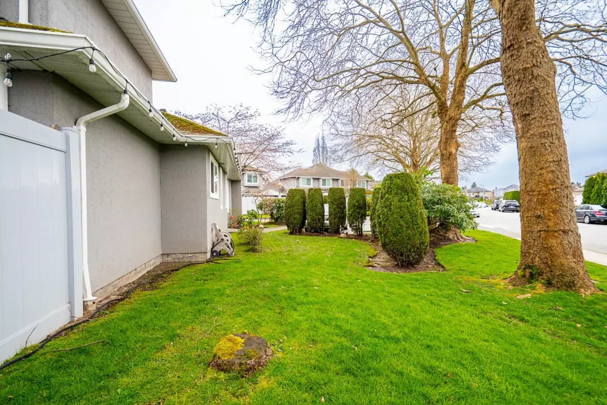 Family Room Photo of 30 9731 Capella Drive, Richmond, BC
