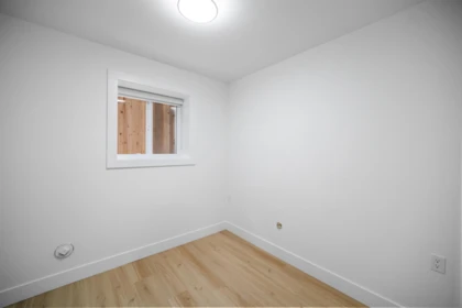 Basement Recreation Room Photo of 2174 E 46th Avenue, Vancouver, BC