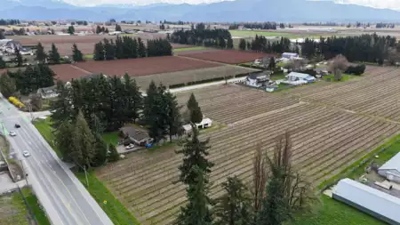 31964 Huntingdon Road, Abbotsford, BC, Abbotsford — Single Family Residence for sale