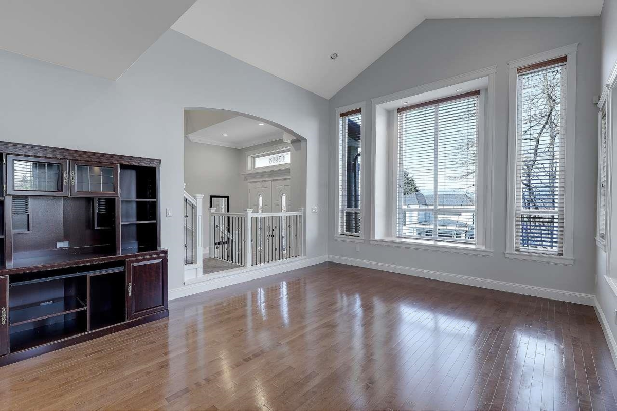 Dining Area Photo of 13998 115 Avenue, Surrey, BC