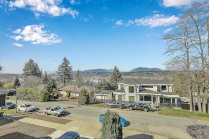 Community Amenities Photo (Clubhouse) of 13998 115 Avenue, Surrey, BC