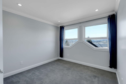 Powder Room Photo of 13998 115 Avenue, Surrey, BC