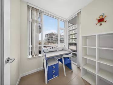 Laundry Room Photo of 301 2565 Maple Street, Vancouver, BC