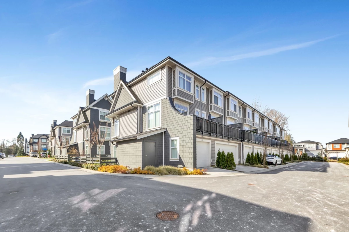 Family Room Photo of 42 14151 58a Avenue, Surrey, BC