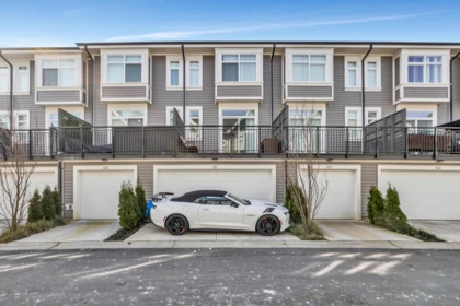 Hallway Photo of 42 14151 58a Avenue, Surrey, BC