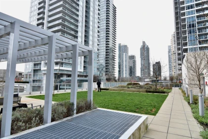 Outdoor Deck Photo of 1509 6000 Mckay Avenue, Burnaby, BC