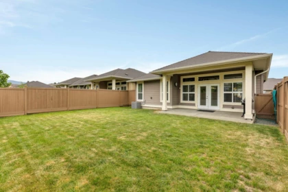 Fitness Center Photo Near 115 6540 Dogwood Drive, Chilliwack, BC