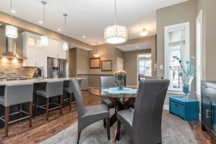 Guest Bathroom Photo of 115 6540 Dogwood Drive, Chilliwack, BC